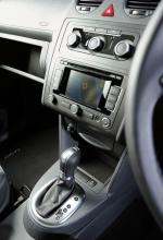 Volkswagen Caddy Camper 2.0 TDi BlueMotion 2013 года (UK)